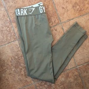 Gymshark fit leggings ❌ SOLD ❌
